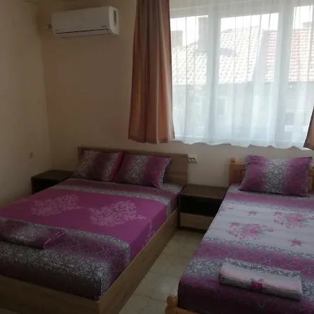 Къща За Гости Поморие Guest house Pomorie